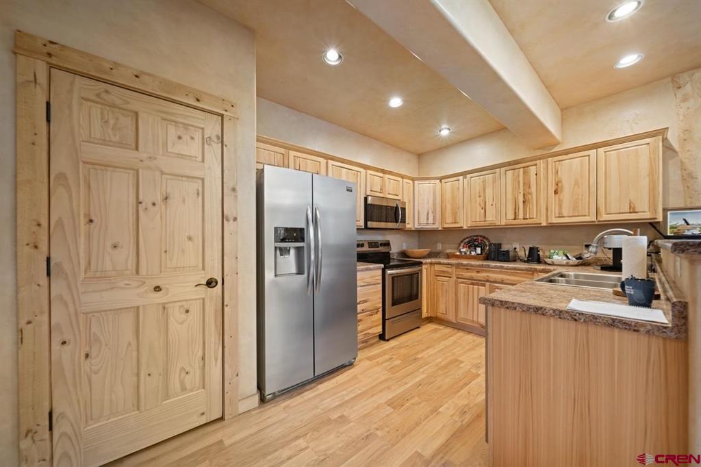 1380 Spruce Road Property Photo 12