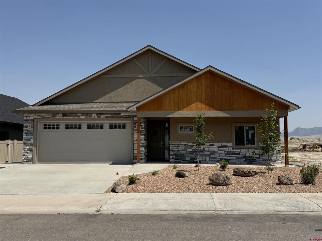 3341 Kestrel Loop Property Photo 1