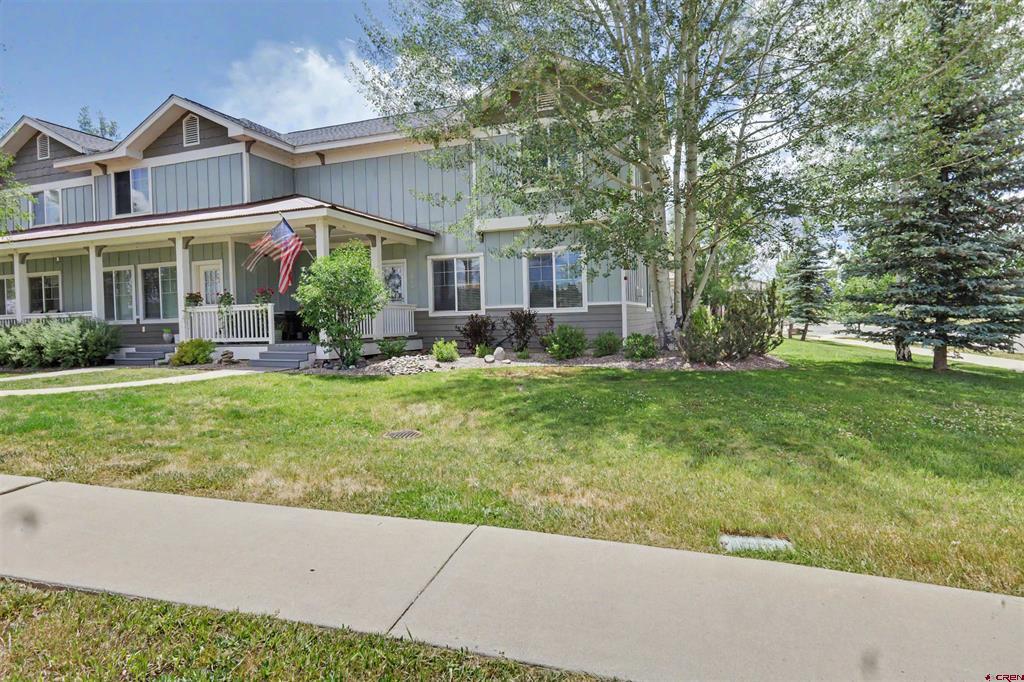 20 Timberline Drive Property Photo 2