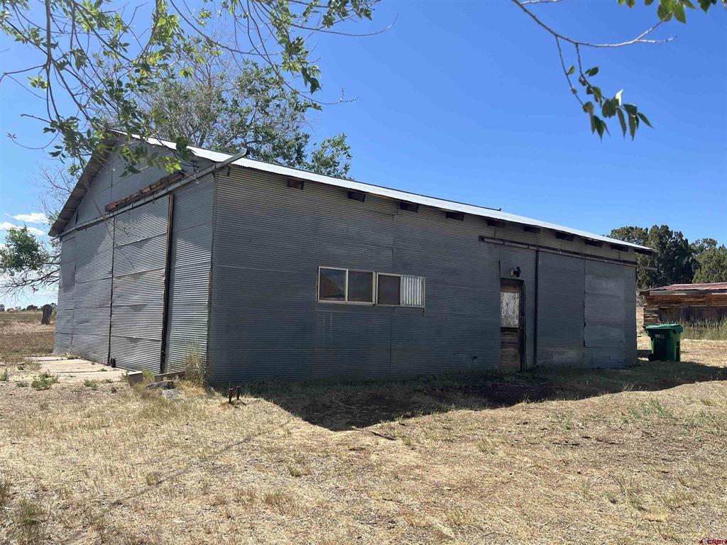 14275 Road 15 Property Photo 4
