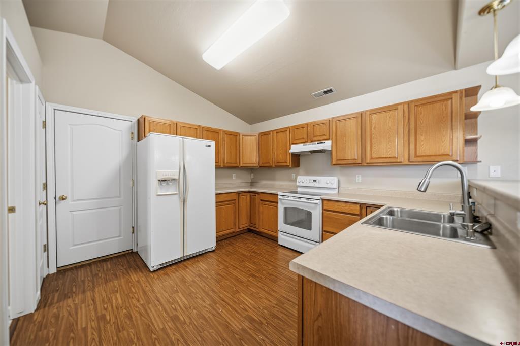 3116 Crows Nest Court Property Photo 4