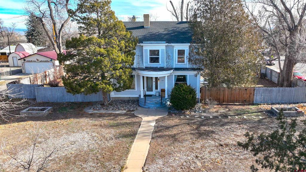 750 Leon Street Property Photo 2