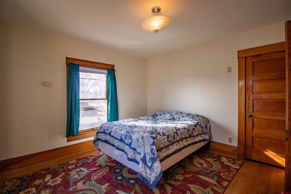 750 Leon Street Property Photo 27