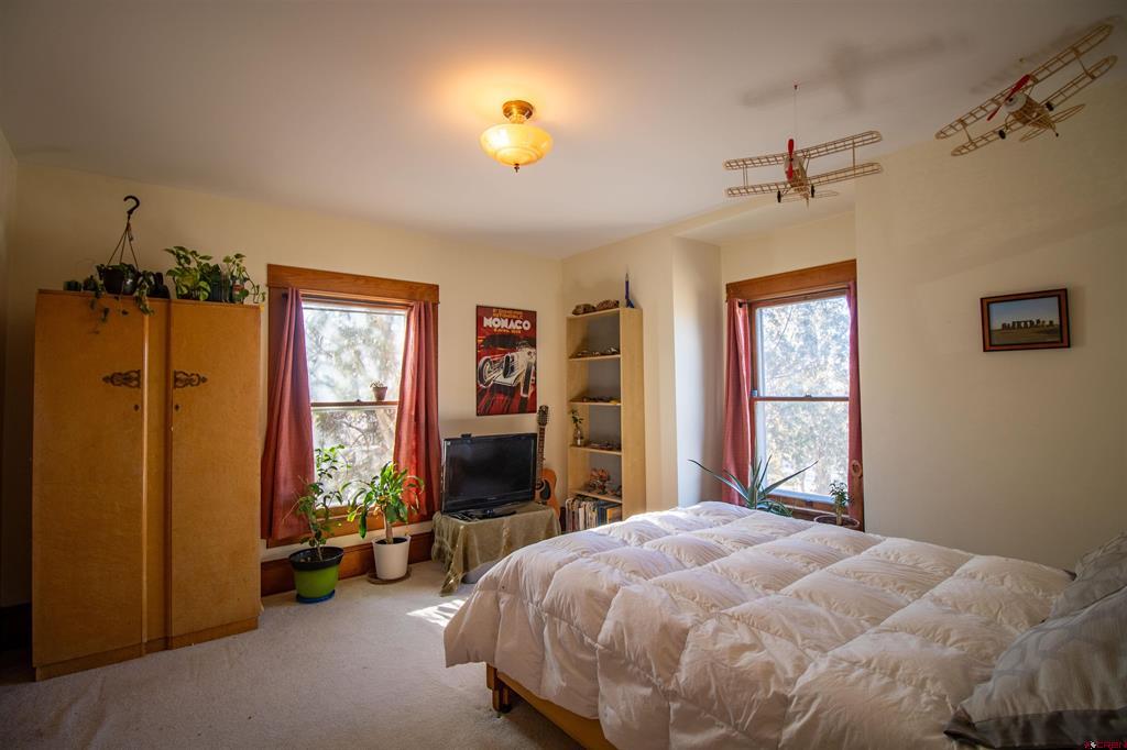 750 Leon Street Property Photo 30