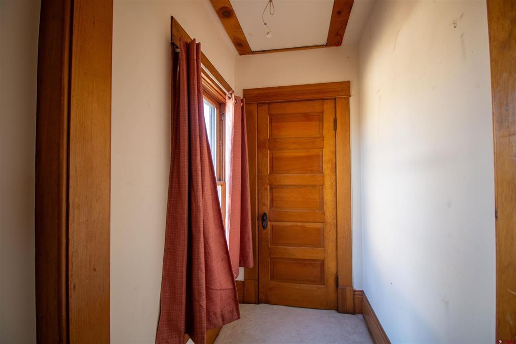 750 Leon Street Property Photo 34