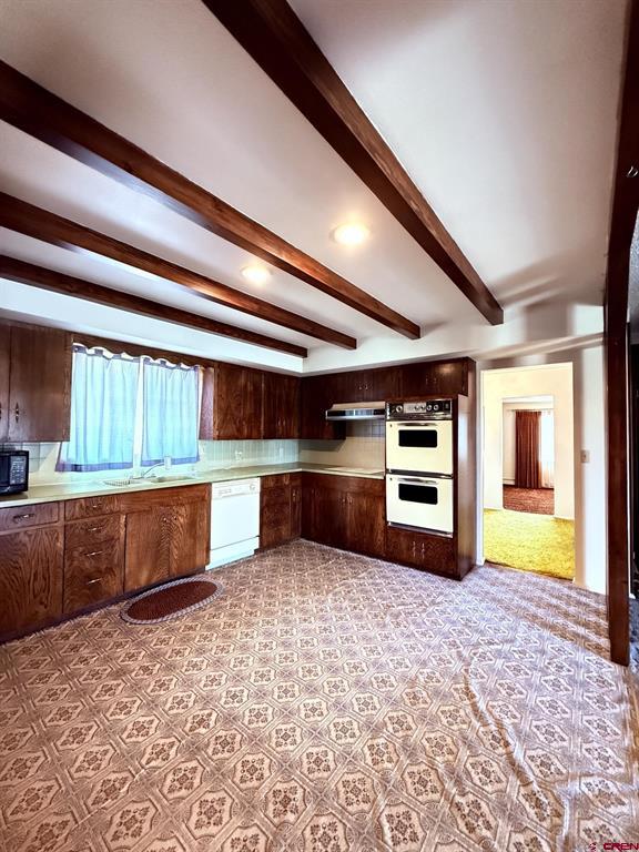 410 Smith Street Property Photo 11