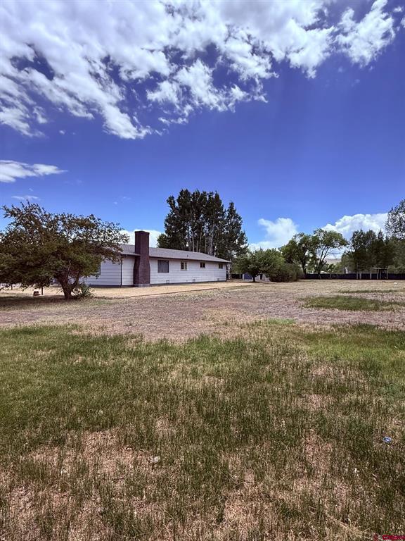 410 Smith Street Property Photo 33