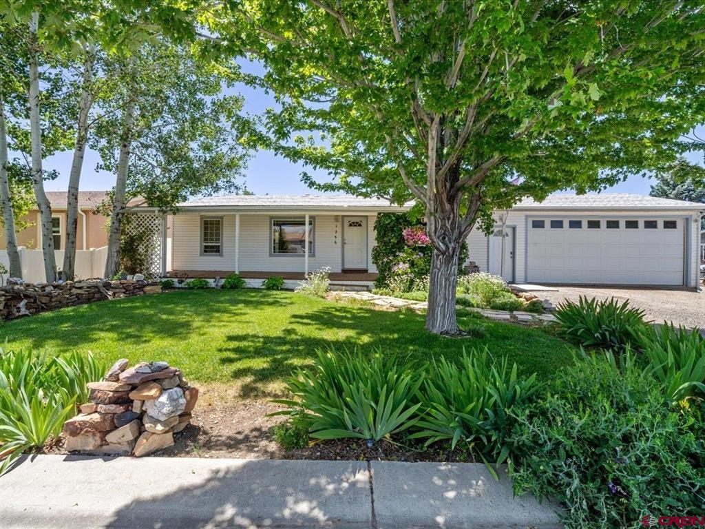 1256 Corral Drive Property Photo 2