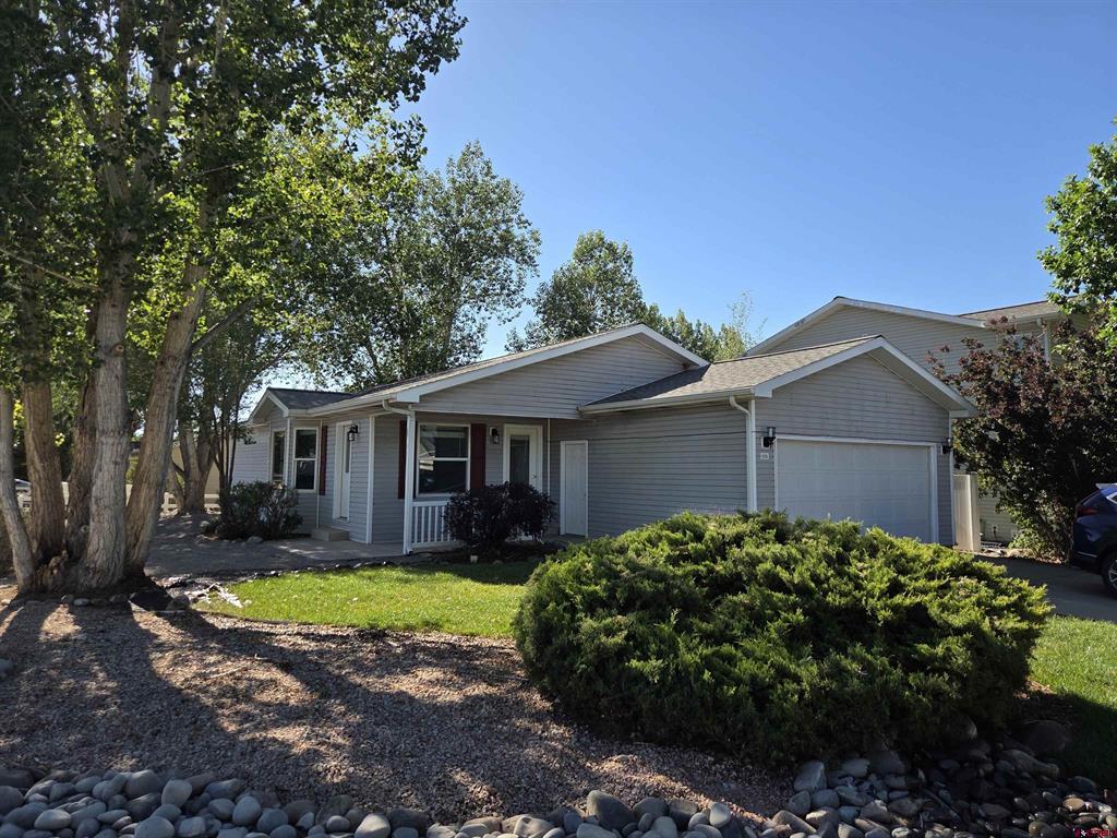 231 Bristlecone Court Property Photo 1