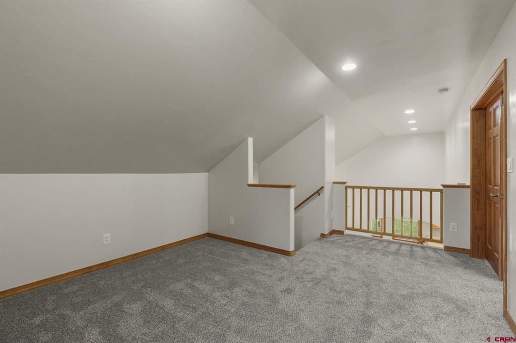 507 Deer Ridge Drive Property Photo 13
