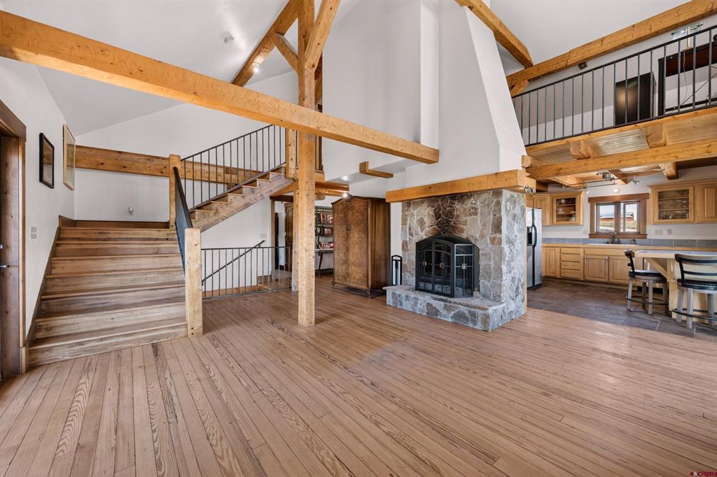 1560 Goose Creek Road Property Photo 4