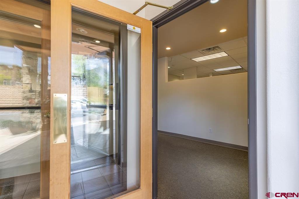 150 Tech Center Drive Property Photo 4