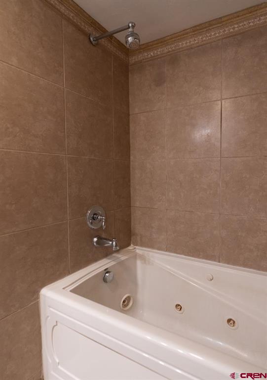 314 N Tamarron Drive Property Photo 11