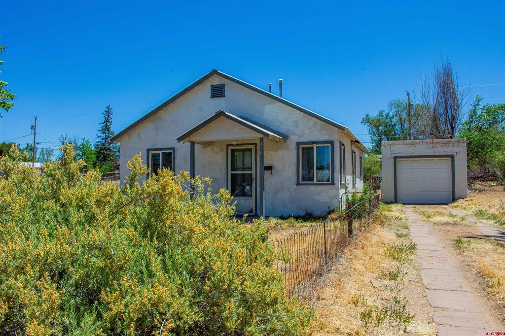 410 N Beech Street Property Photo 4