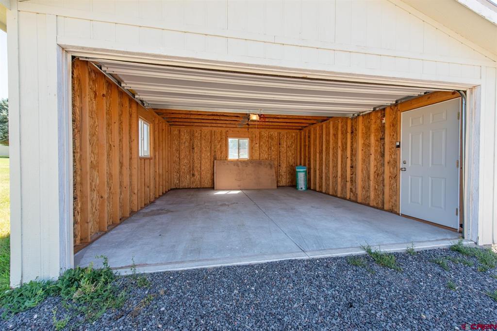 21369 Spruce Lane Property Photo 7