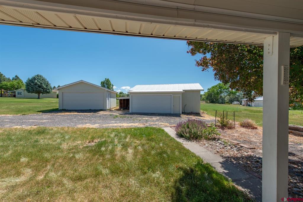 21369 Spruce Lane Property Photo 12