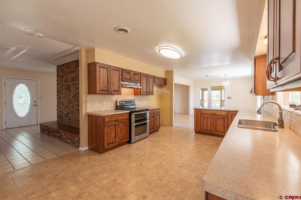 21369 Spruce Lane Property Photo 13