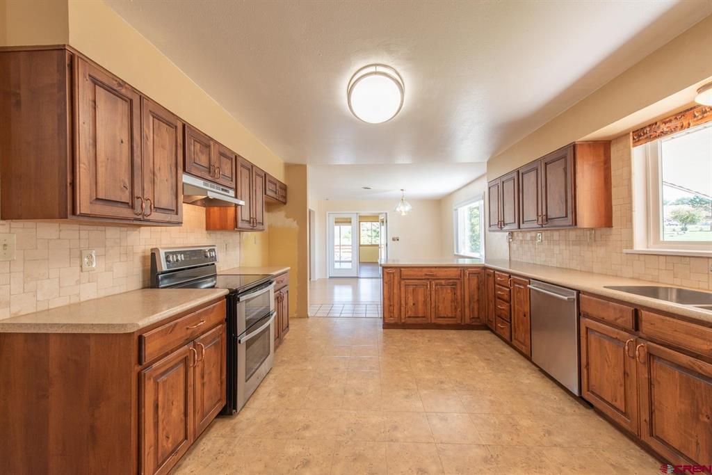21369 Spruce Lane Property Photo 14