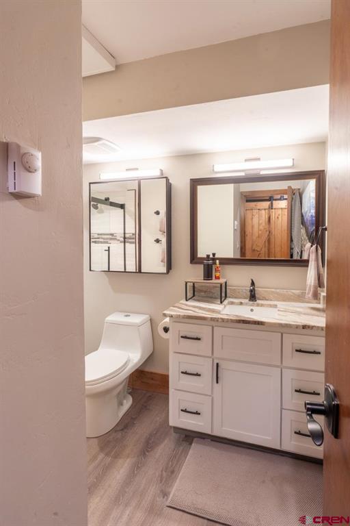 961 N Tamarron Drive Property Photo 14