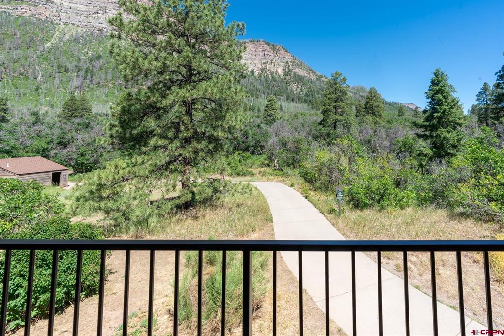 961 N Tamarron Drive Property Photo 16