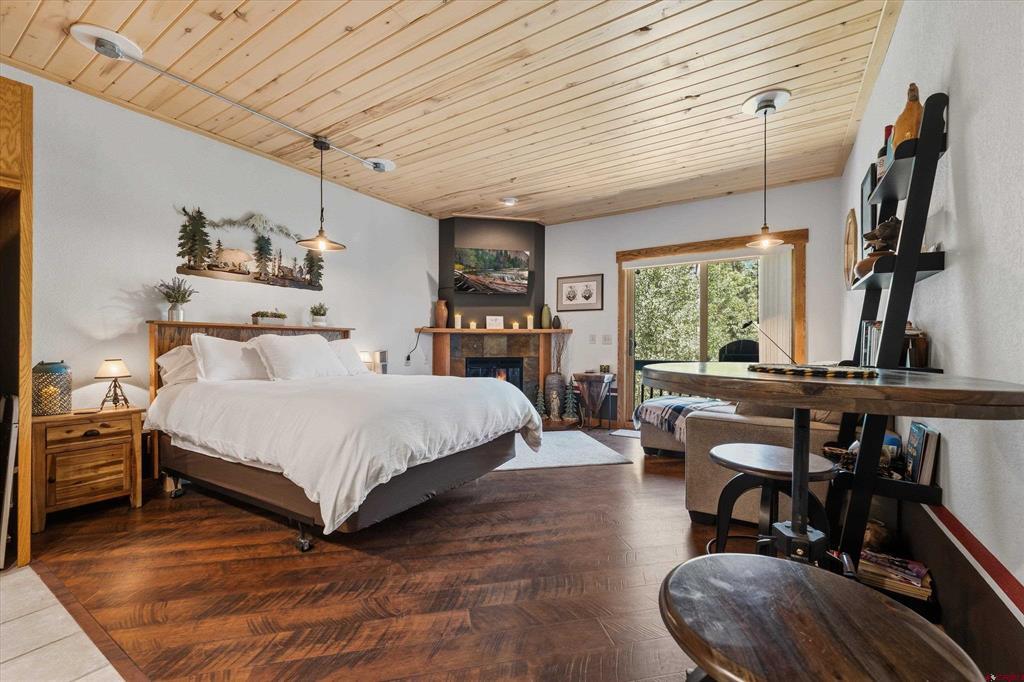 50827 Highway 550 Property Photo 1