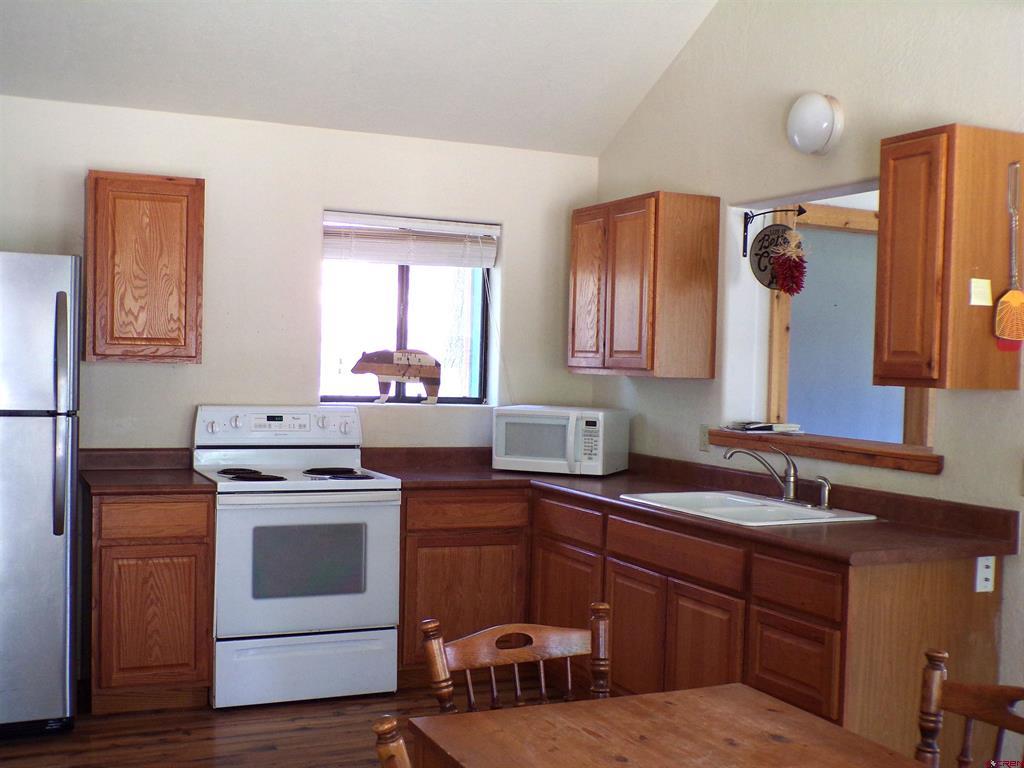 247 Spruce Circle Property Photo 6