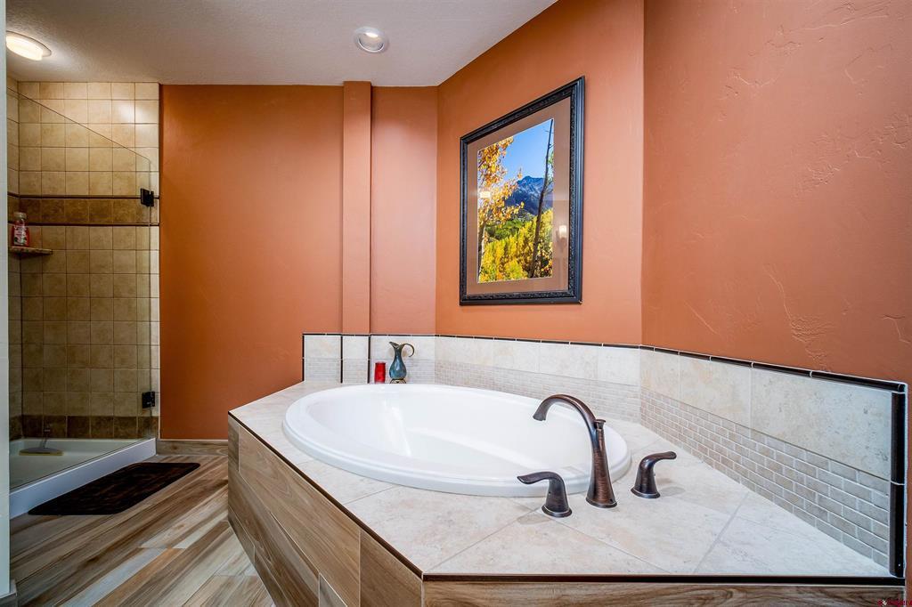 50827 Highway 550 Property Photo 11