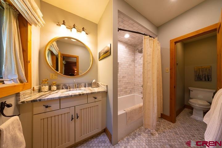209 Deer Path Lane Property Photo 16