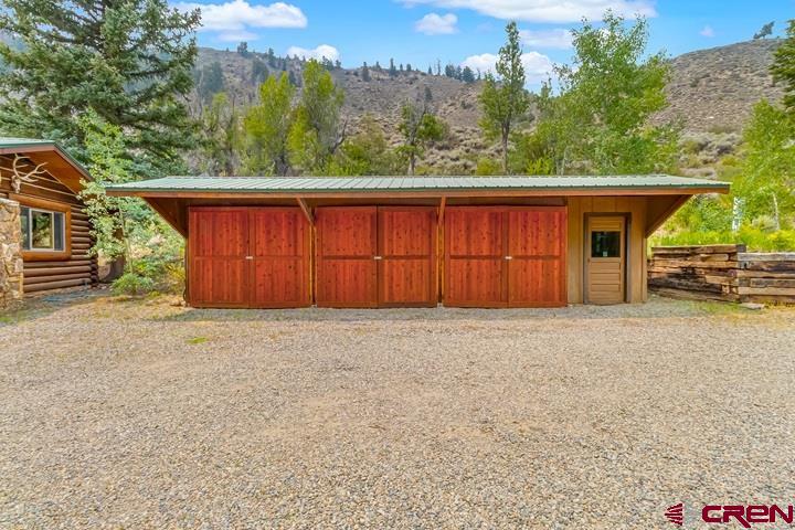209 Deer Path Lane Property Photo 29