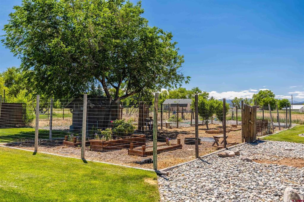 21071 Uncompahgre Road Property Photo 20
