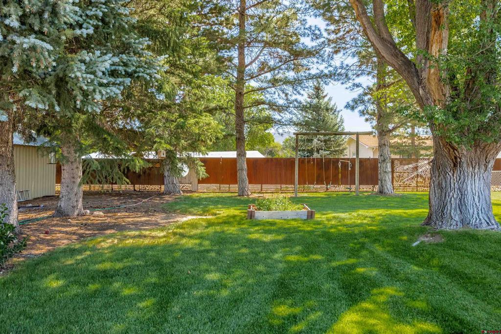 21071 Uncompahgre Road Property Photo 26