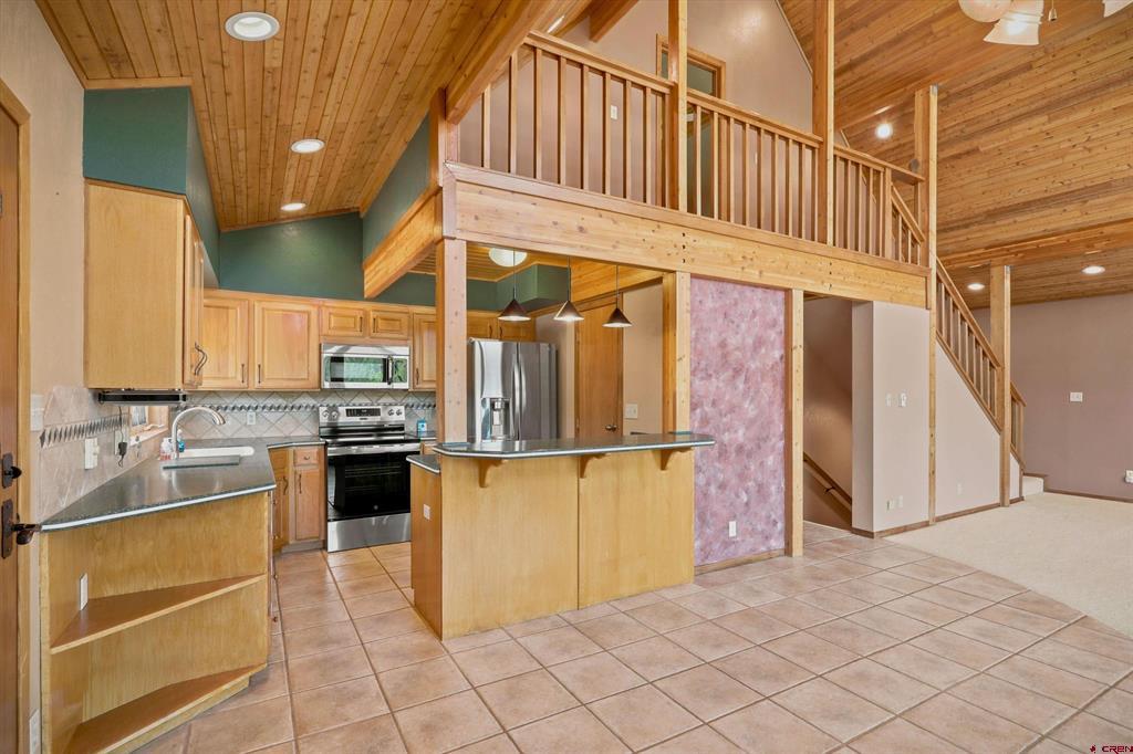 2800 Stallion Place Property Photo 10