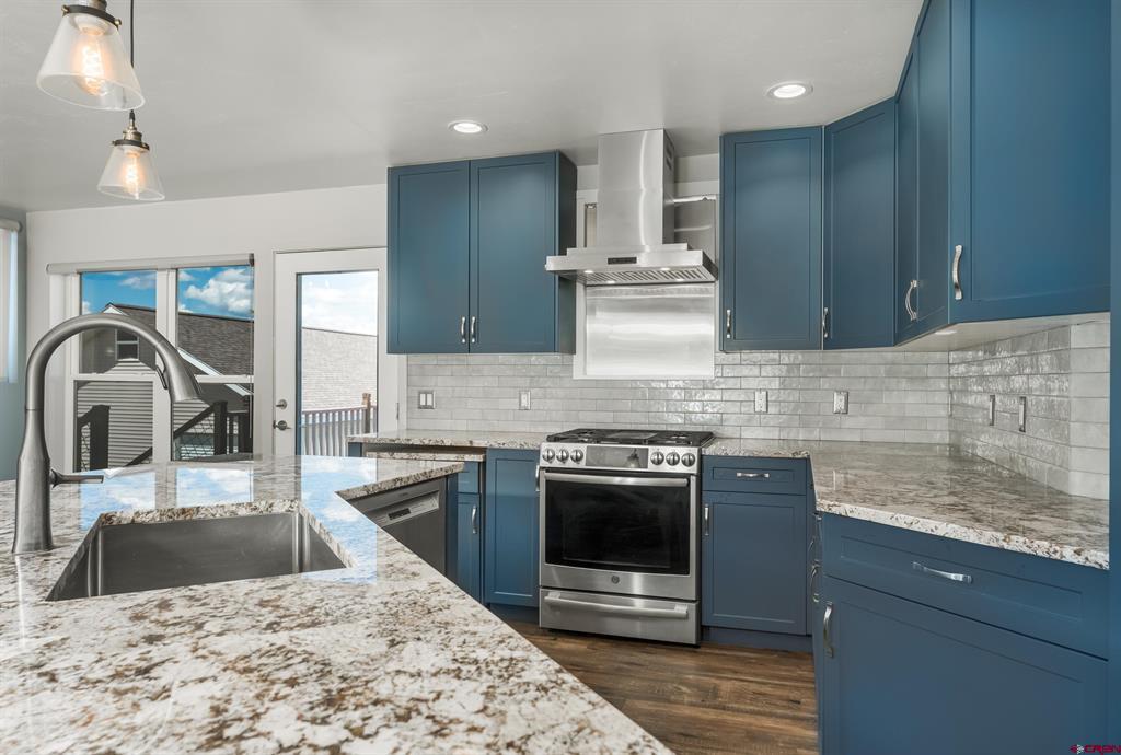 90 Florida Meadows Court Property Photo 4