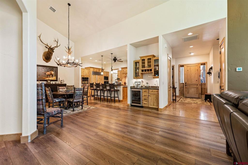 36 Dog Leg Lane Property Photo 11