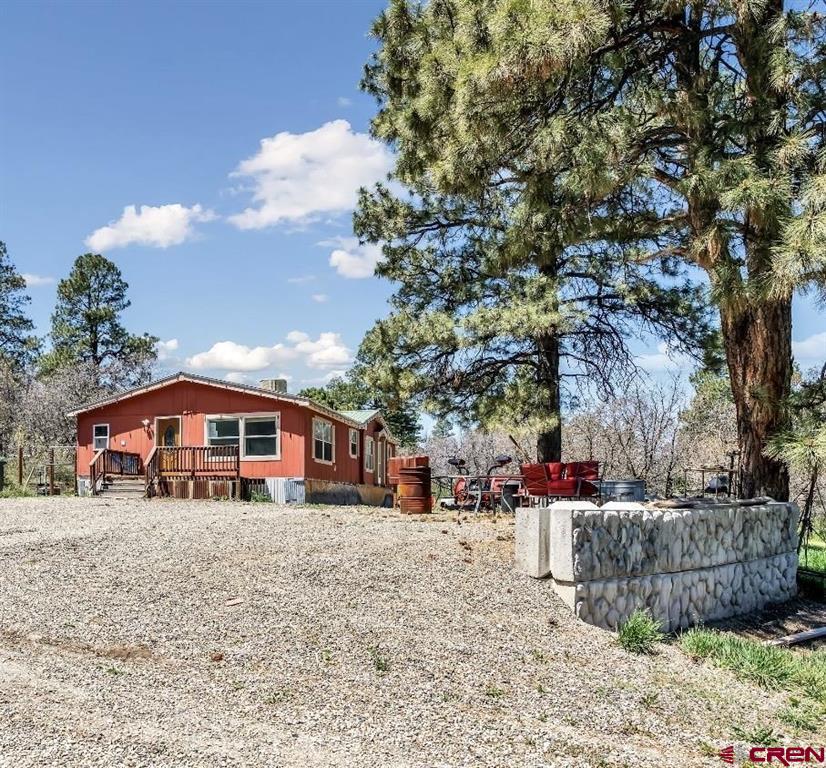 231 Blue Jay Circle Property Photo 2