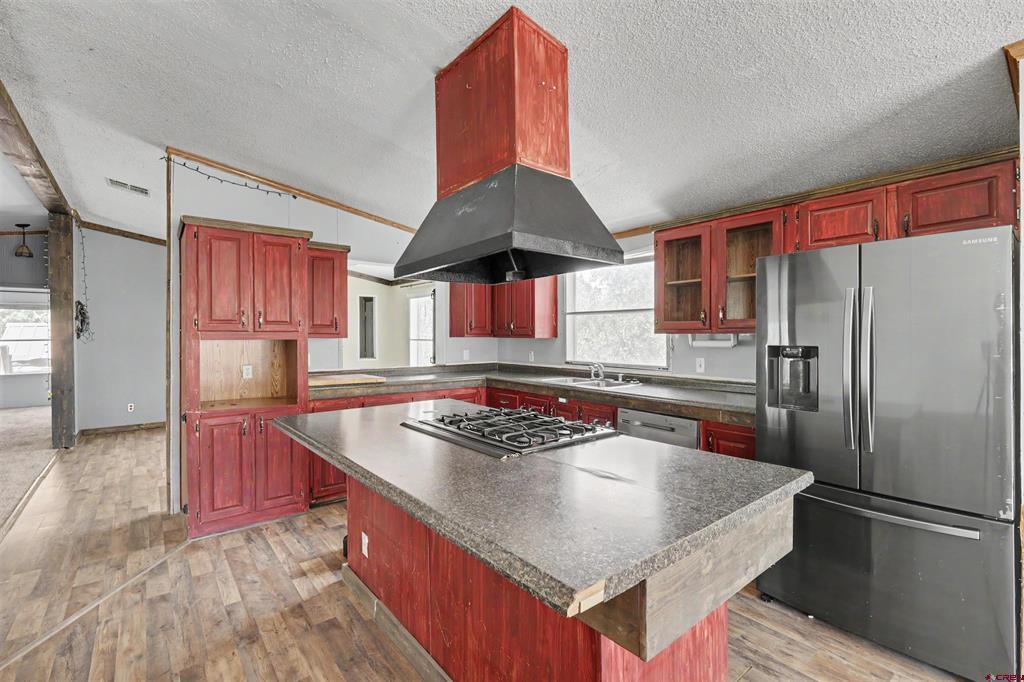 231 Blue Jay Circle Property Photo 5