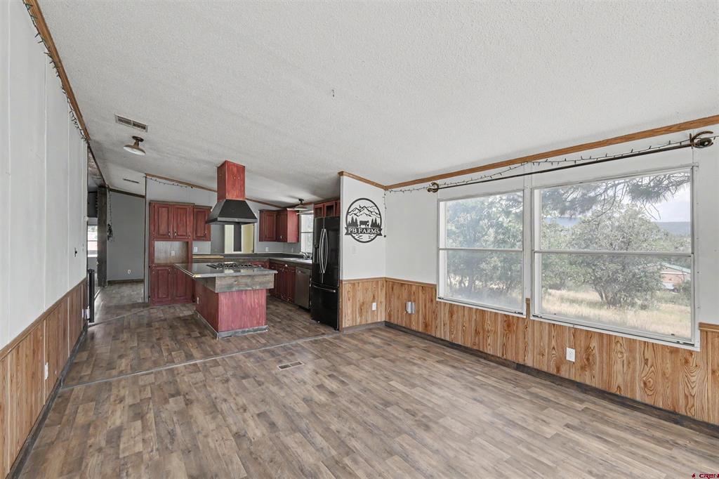 231 Blue Jay Circle Property Photo 6