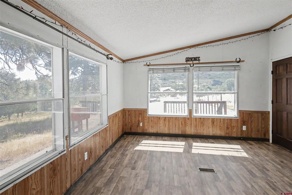 231 Blue Jay Circle Property Photo 7