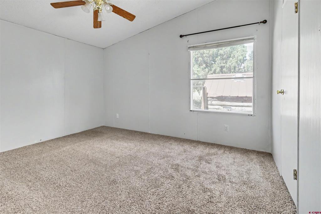 231 Blue Jay Circle Property Photo 13