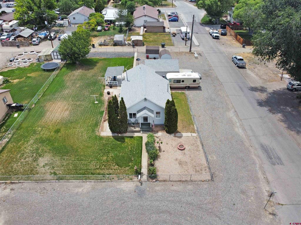 1403 Bluff Street Property Photo 27
