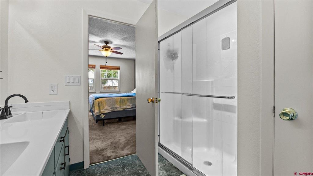 14037 G Road Property Photo 18