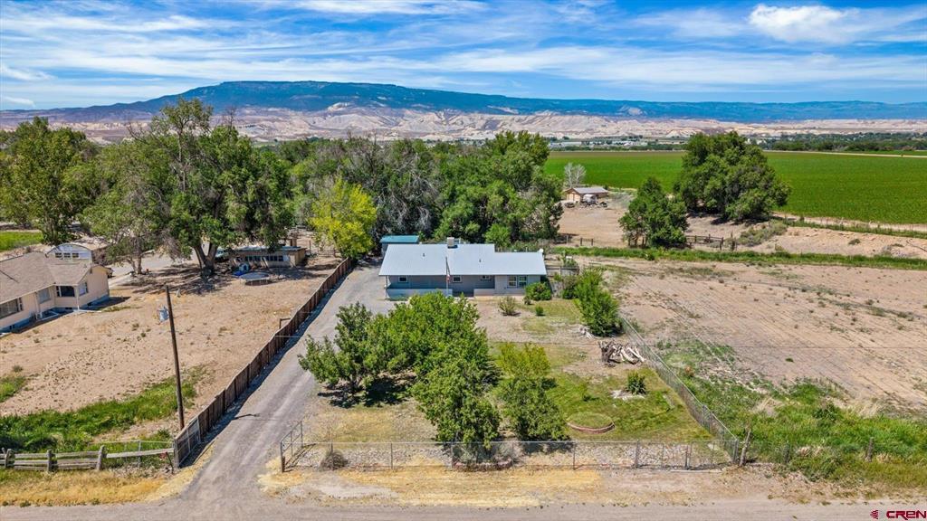 14037 G Road Property Photo 32
