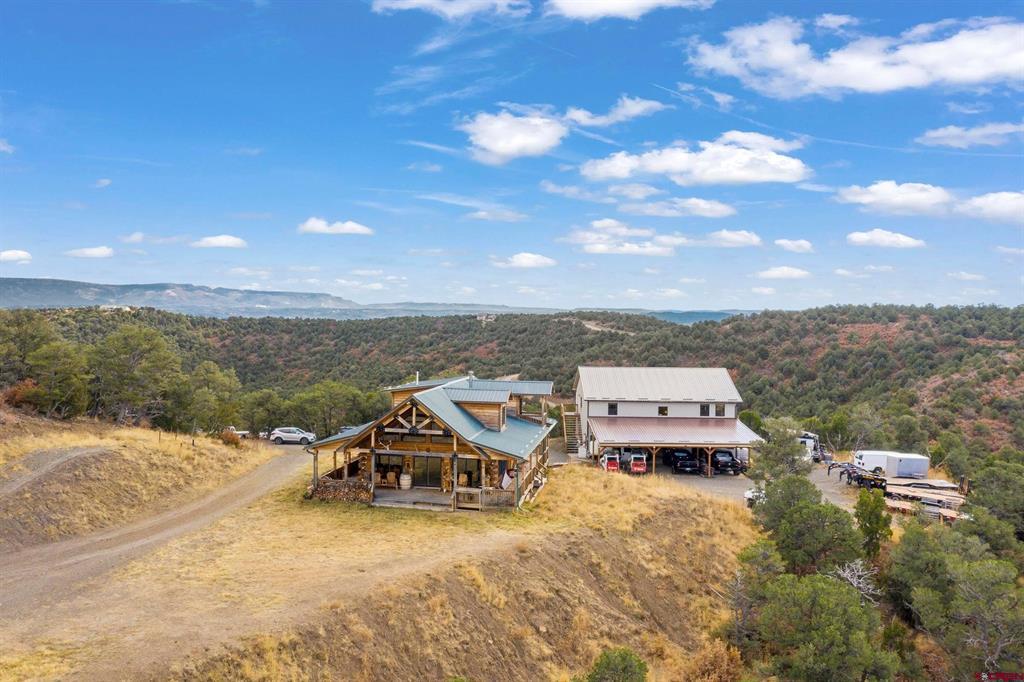 6651 Farview Valley Road Property Photo 3