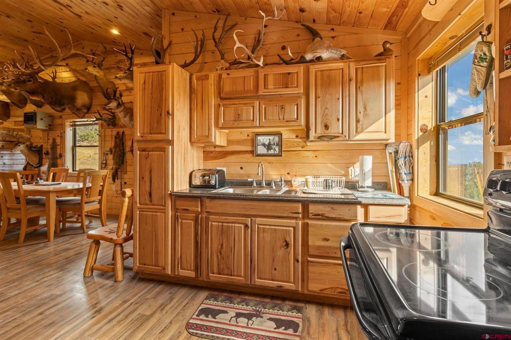 6651 Farview Valley Road Property Photo 38