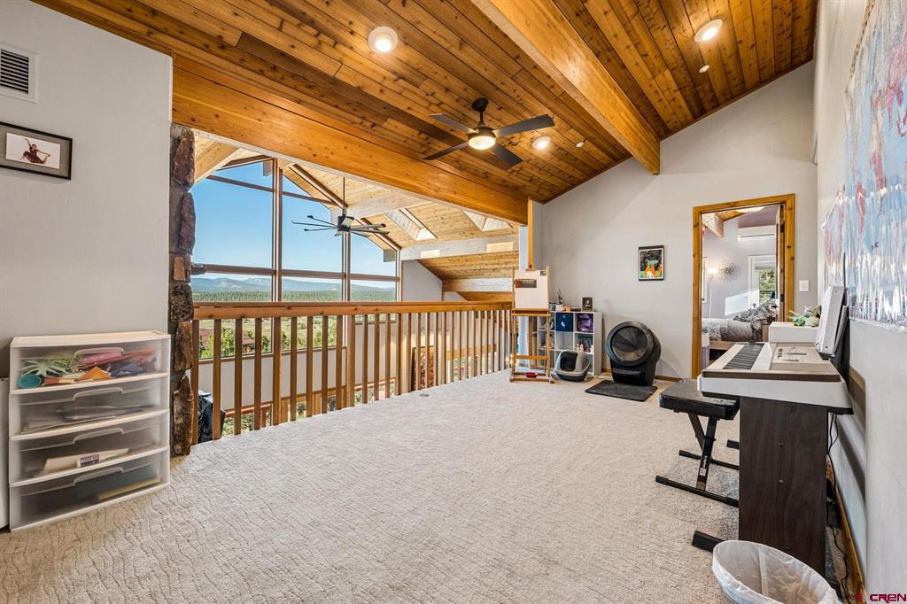 1022 Heritage Road Property Photo 16