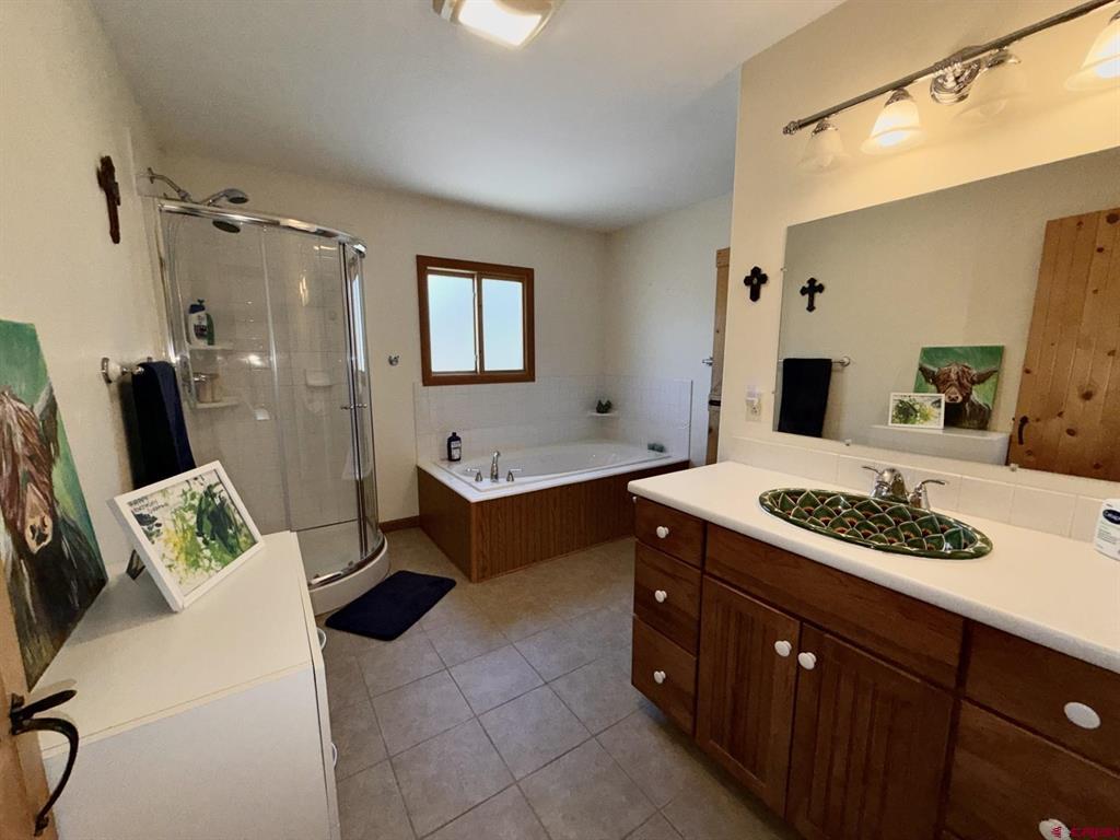 1025 Ne Indian Camp Avenue Property Photo 24