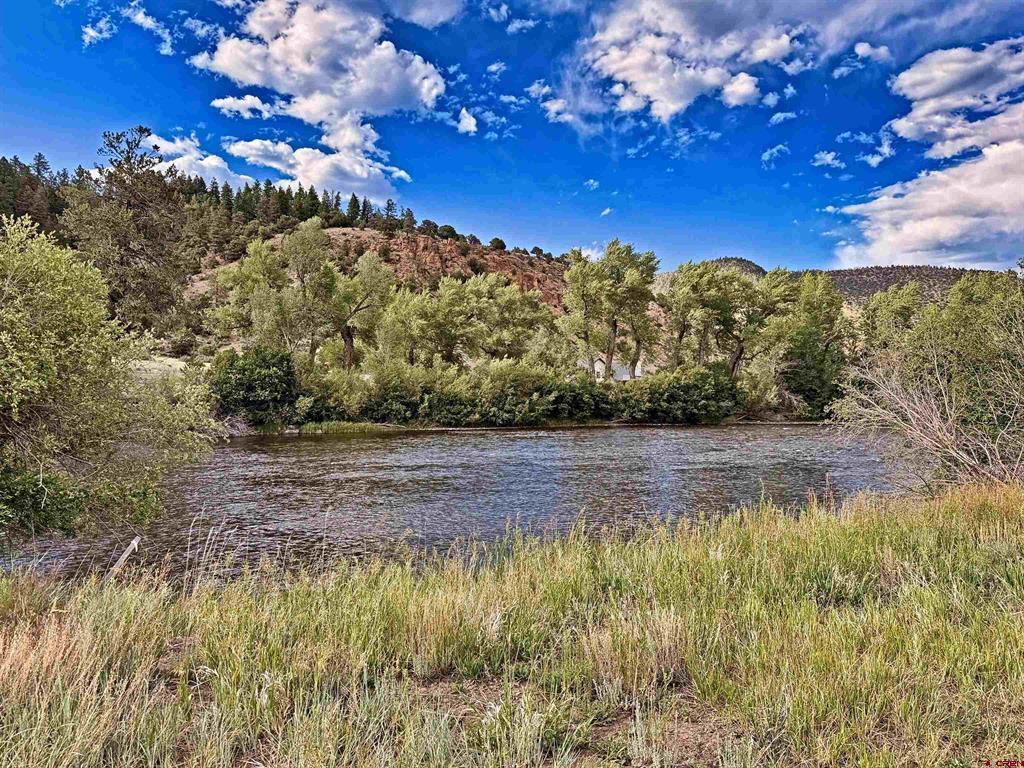 365 Landon Property Photo 1