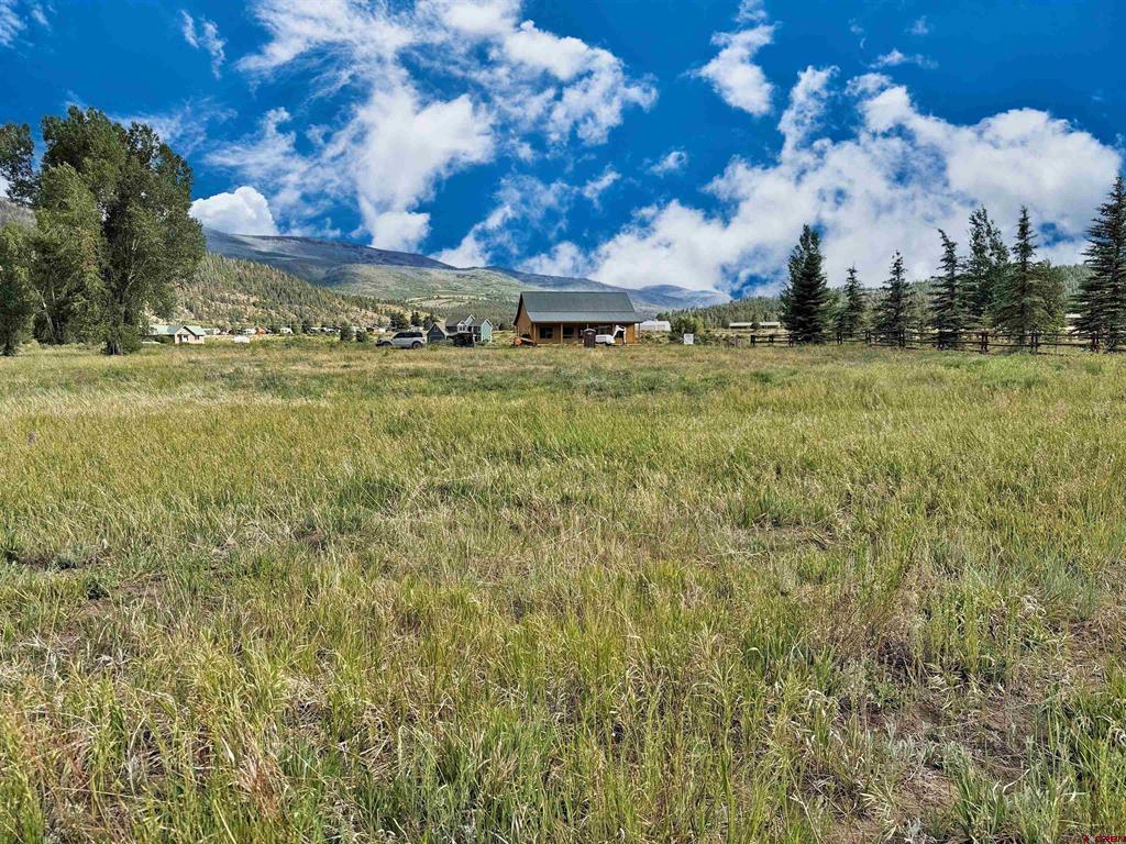 365 Landon Property Photo 12