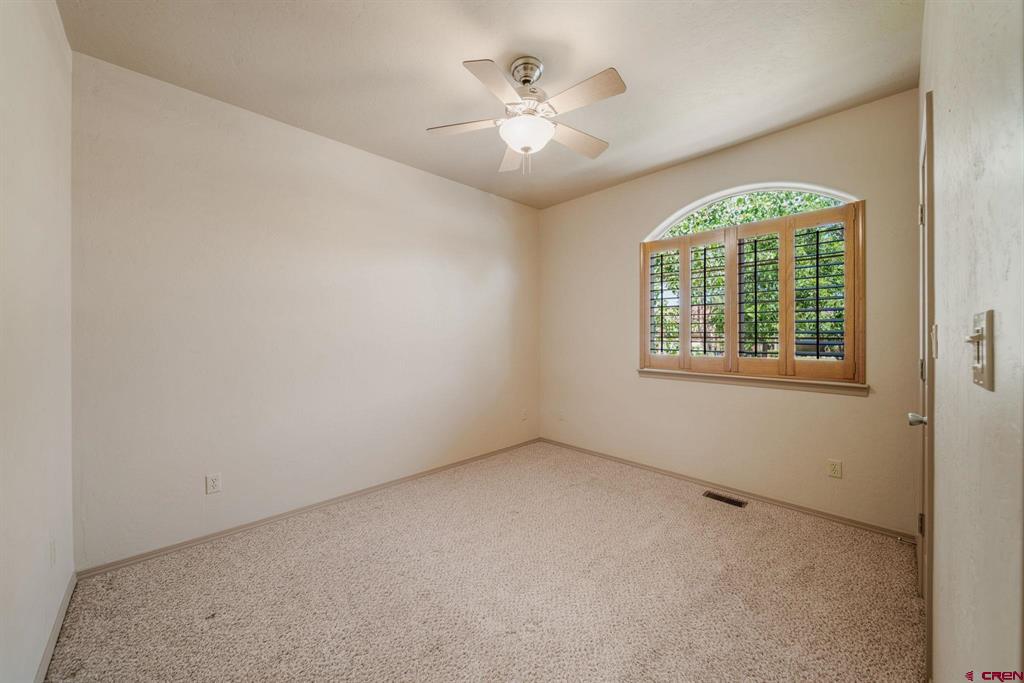 402 Dove Ranch Road Property Photo 17