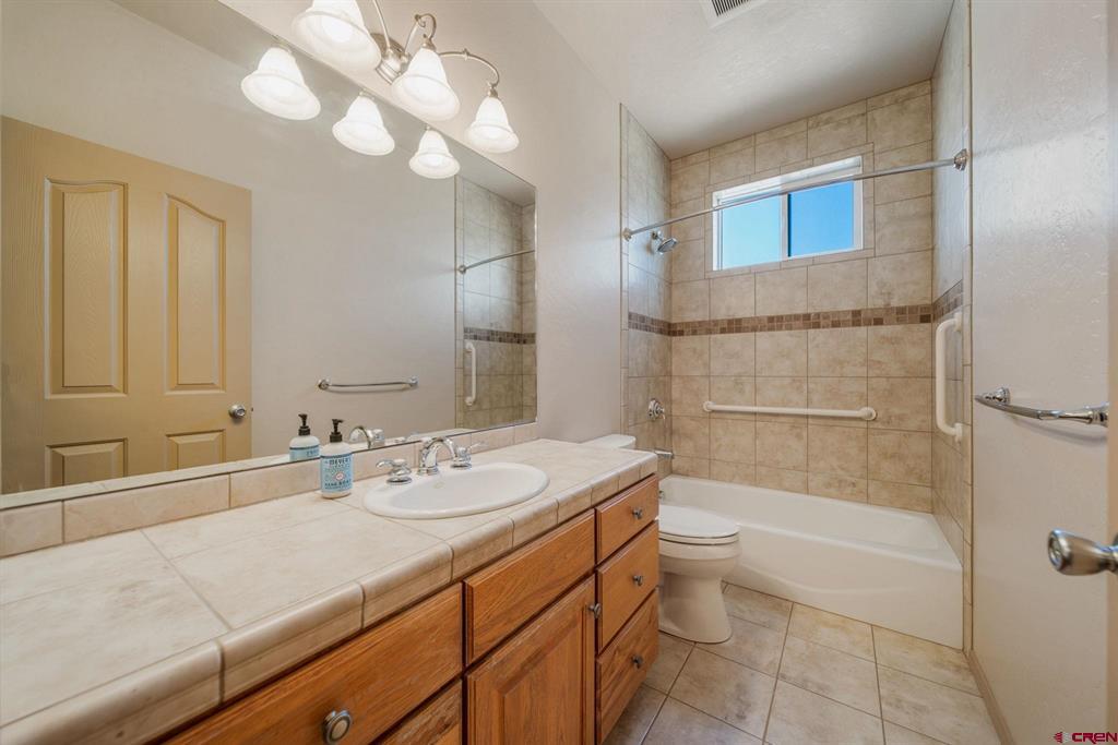 402 Dove Ranch Road Property Photo 20